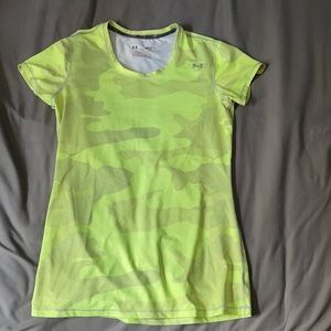 Under armour teeshirt